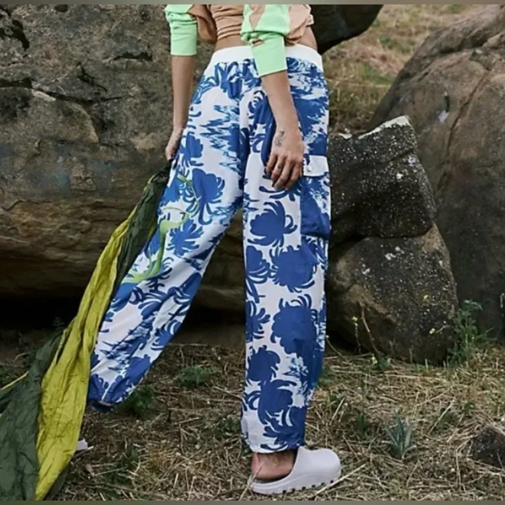 NWOT Free People Movement M Colorburst Hike Pants Cargo Style New $168 retail - Picture 2 of 6